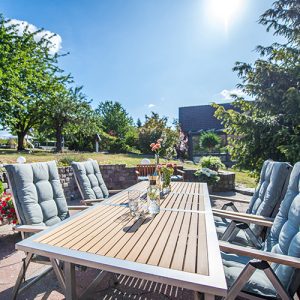 Rostflecken auf Fliesen und Co. entfernen für den perfekten Sommertag